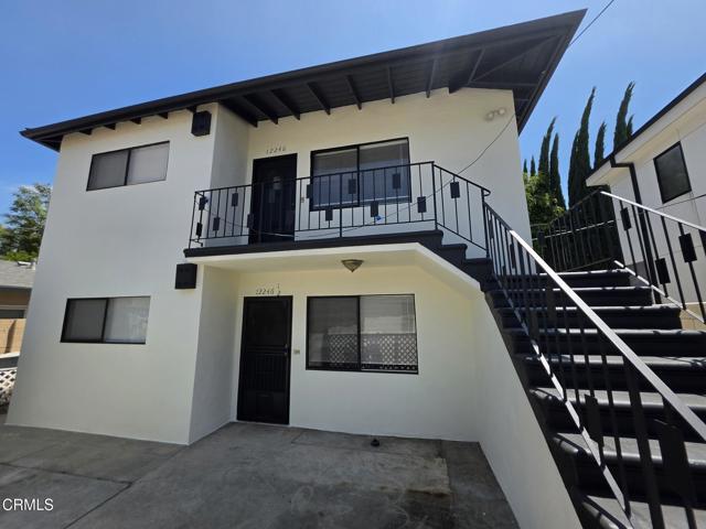 Foto del edificio - 12246 Oxnard St