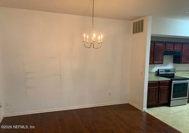 Foto del edificio - 3631 Kirkpatrick Cir