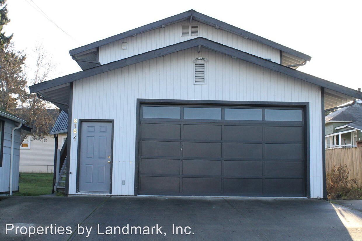 Building Photo - Studio, 1 bath House - 616 1/2 S Race