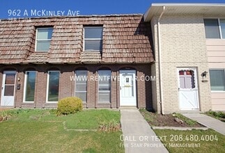 Building Photo - 962 McKinley Ave