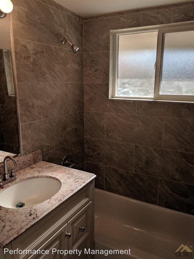 Foto del edificio - 3 br, 1 bath House - 208 N. Stine Rd.