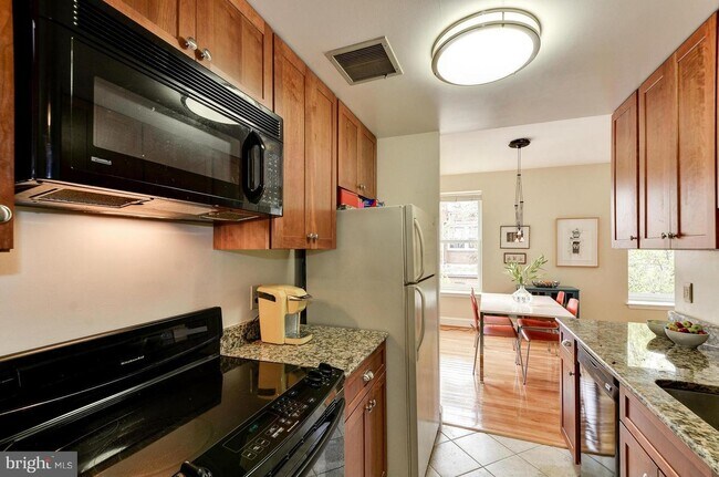 Foto del edificio - 1733 20th St NW
