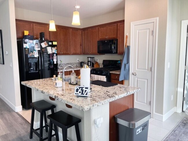 Foto del edificio - Modern 2 bed / 2 bath - Coming Soon! Available 3/15/2026!