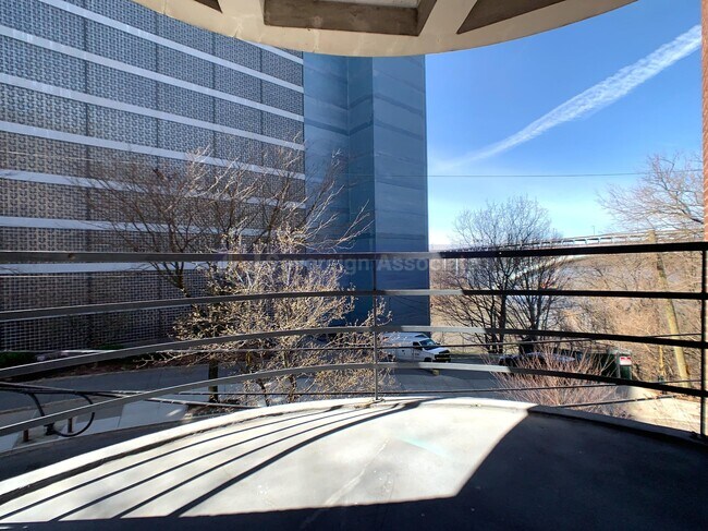 Foto del edificio - 500 Kappock St