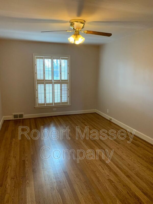 Building Photo - 3925 Ormond Rd