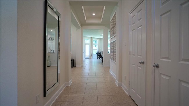 Building Photo - 8751 Stoney Brook Ln
