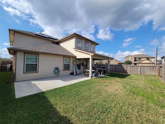 Building Photo - 8003 Ecru Ln
