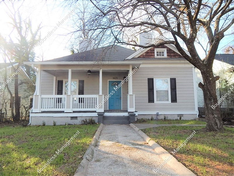 Photo - 1429 Beatie Ave SW