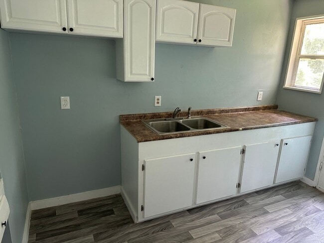 Photo - 755 Forest Ave House