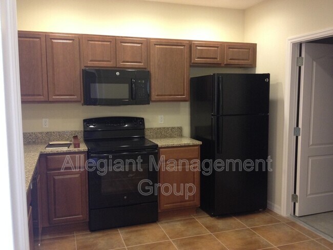 Foto del edificio - 2300 Aloha Bay Ct