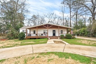 Building Photo - 934 McKinley Ave