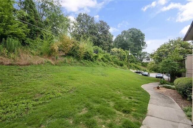 Building Photo - 95 Ardmore Pl NW