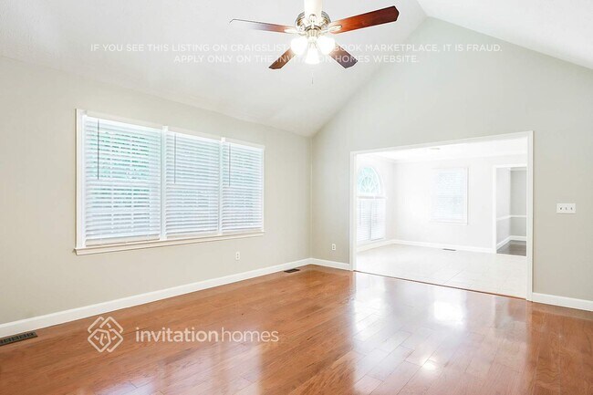 Foto del edificio - 3206 Elizabeth Ln