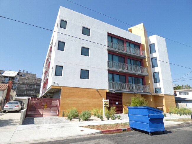 Foto del edificio - 11671 Erwin St