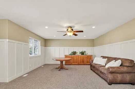 Foto del edificio - 1390 Henrys Point Dr