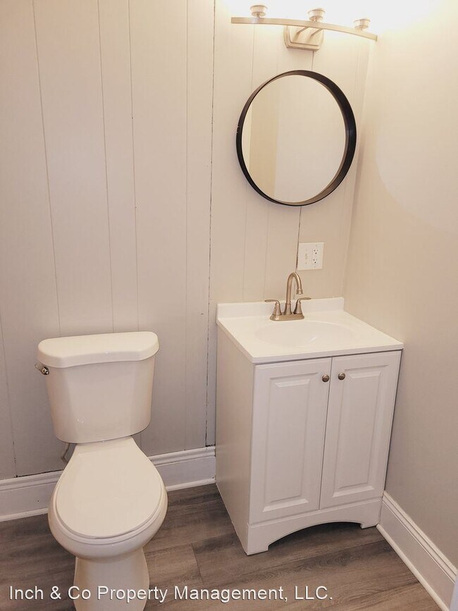 Foto del edificio - 2 br, 1.5 bath House - 533 Vander Ave