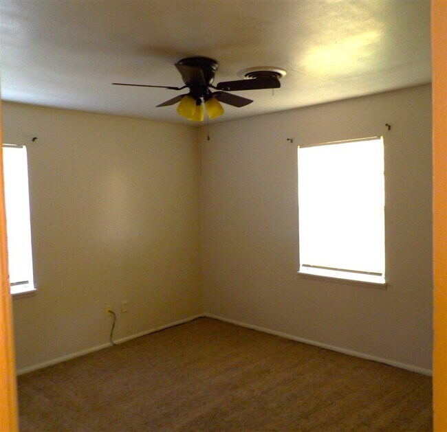 Foto del edificio - 2313 NW 41st St