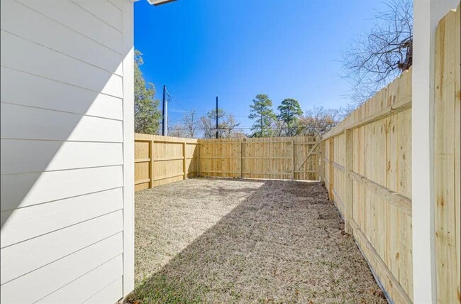 Building Photo - 8703 Wileyvale Rd