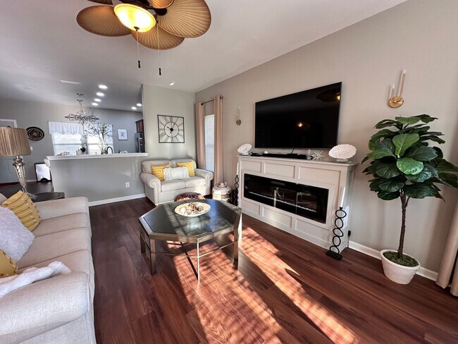 Foto del edificio - Exclusively Offered By Muse Realty Rentals, LLC