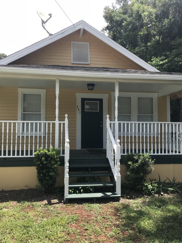 Primary Photo - 341 N Garfield Ave