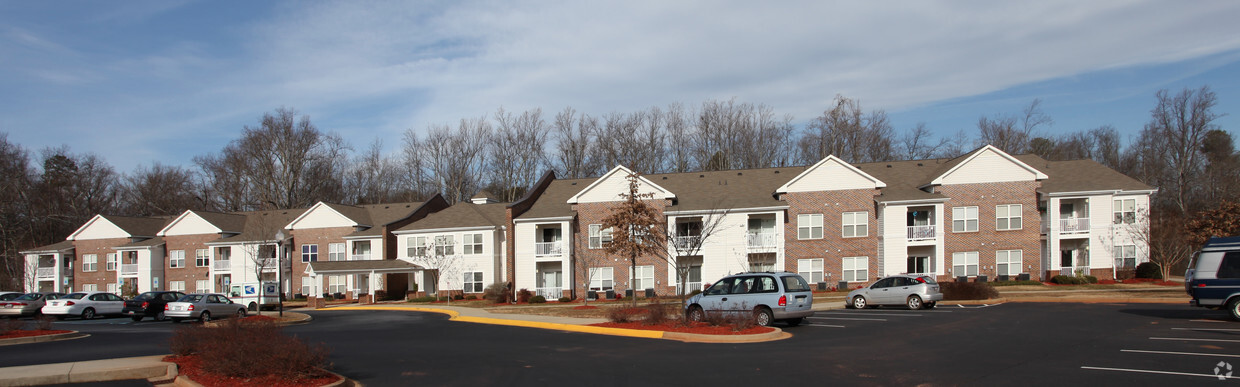 Building Photo - Harmony Ridge