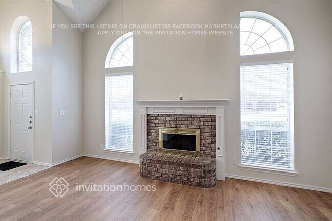 Foto del edificio - 2259 Meadowstone Dr