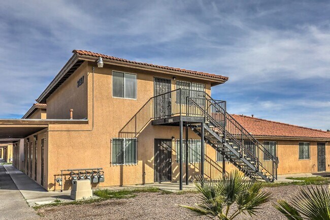 Foto del edificio - 3125 N Walnut Rd