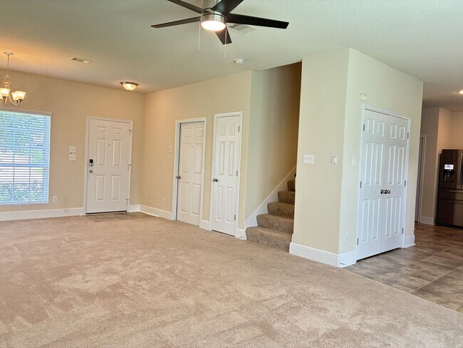 Foto del edificio - 2588 Hallmark Oak St