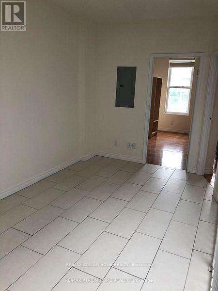 Photo du bâtiment - 413 Spadina Ave.