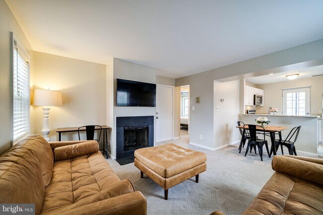 Foto del edificio - 1409 E Abingdon Dr
