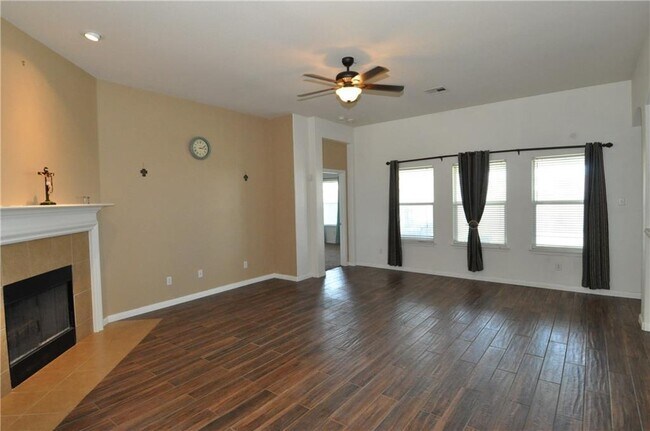 Building Photo - 1106 Delia Chappa Ln