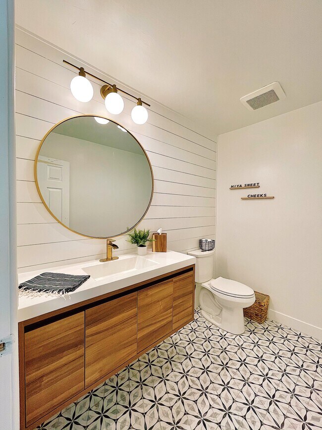 Foto del edificio - 46245 Buenos Campos Dr