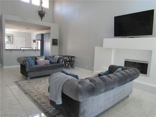 Foto del edificio - 8521 Heather Downs Dr