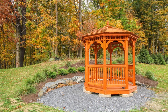 Gazebo - Creekside Commons