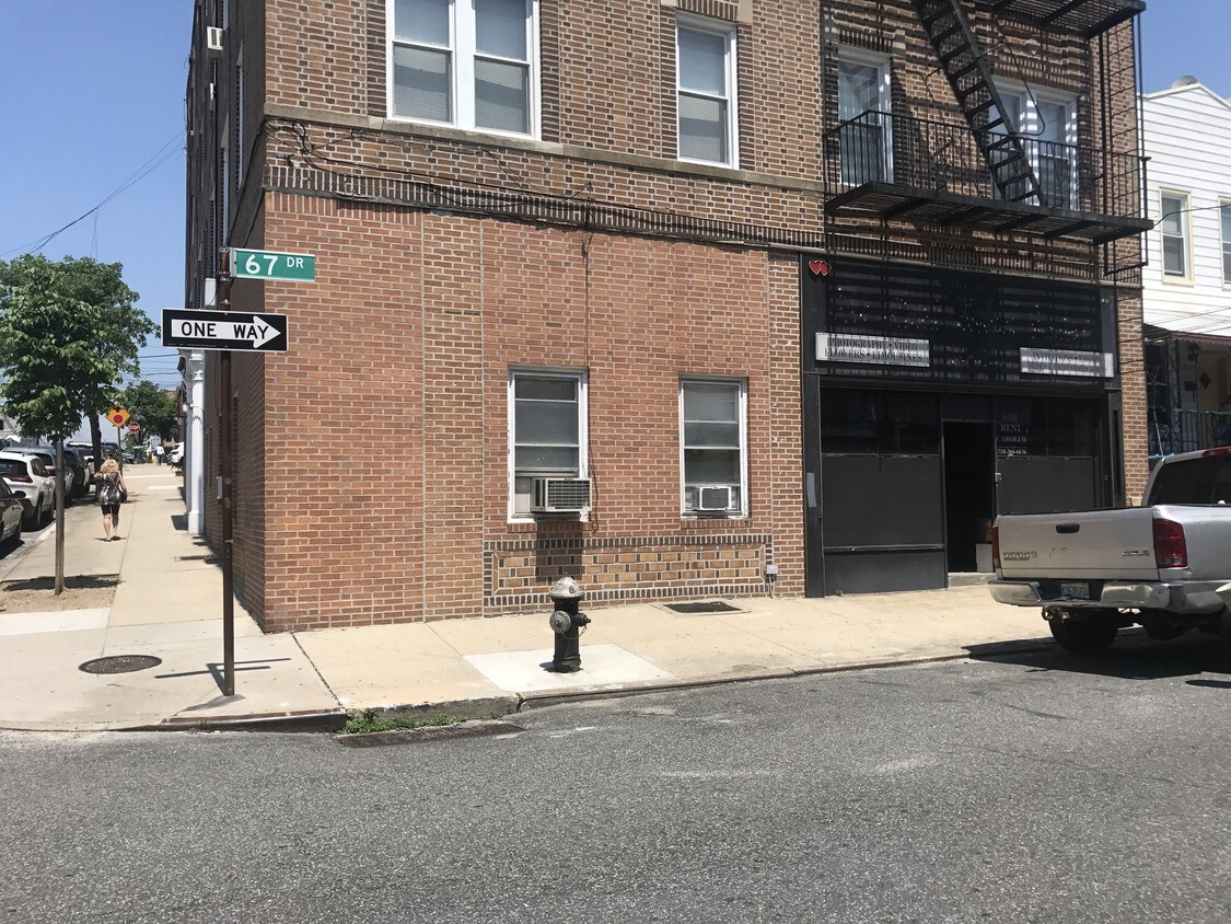 Building Photo - 75-03 67th Rd