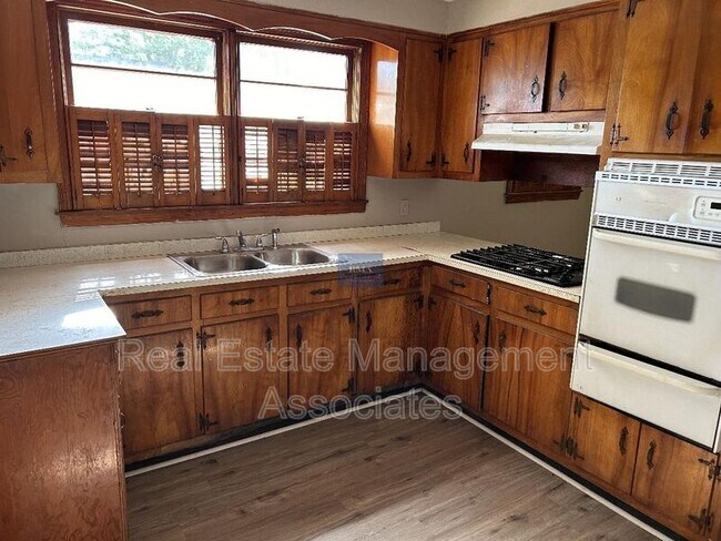 Foto del edificio - 219 Morris St