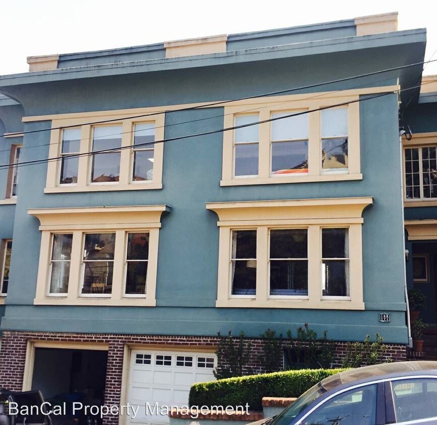 Primary Photo - 169 Saturn St