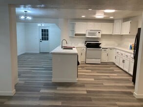 Building Photo - 1026 N 1100 W