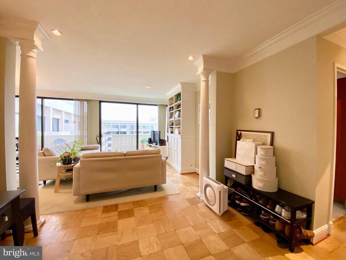 Foto principal - 4141 N Henderson Rd