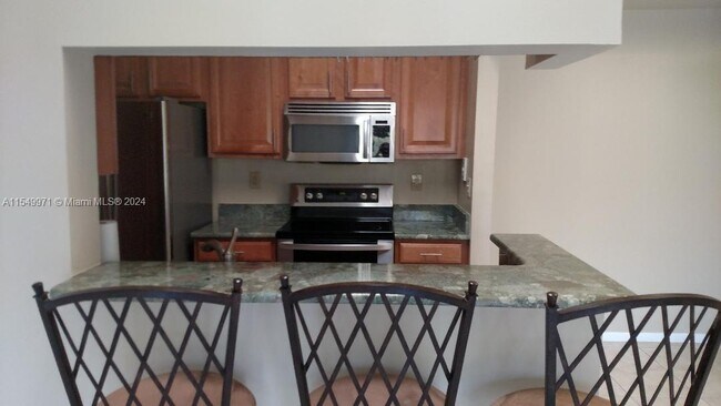 Foto del edificio - 2518 SE Anchorage Cove