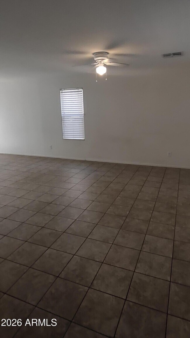 Foto del edificio - 2218 S Buckaroo Trail