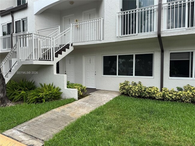 Building Photo - 8695 NW 6th Ln