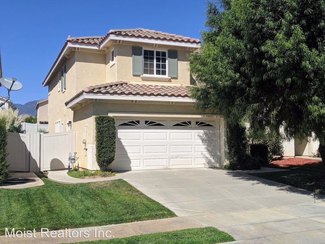 Primary Photo - 3 br, 2.5 bath House - 1684 Apollo Way