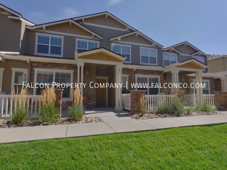 Foto principal - Amazing Townhome In Dublin Terrace! - Avai...