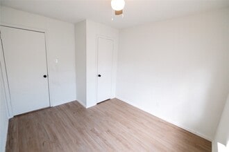 Building Photo - 3202 Rockrill Dr