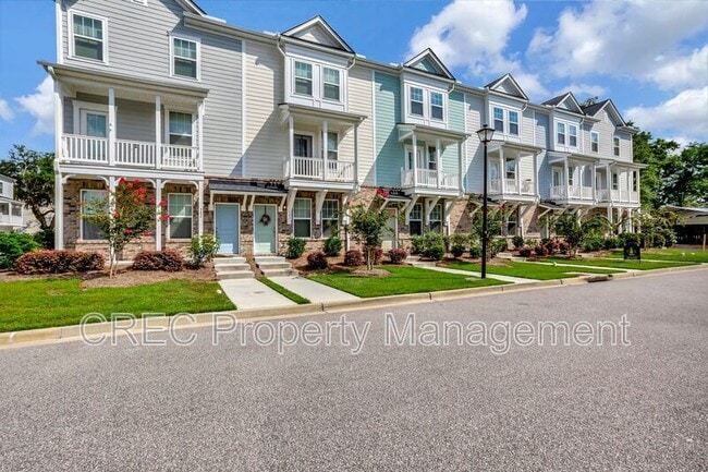 Building Photo - 306 Pathfinder Way