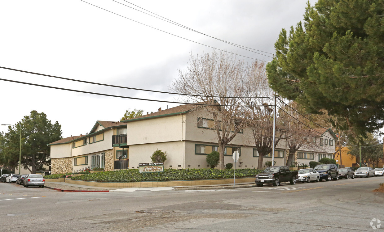 Primary Photo - Richfield Park Apartment