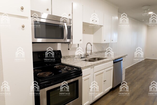 Foto del edificio - 91 Runaway Bay Dr