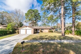 Building Photo - 9904 Sagetree Ct
