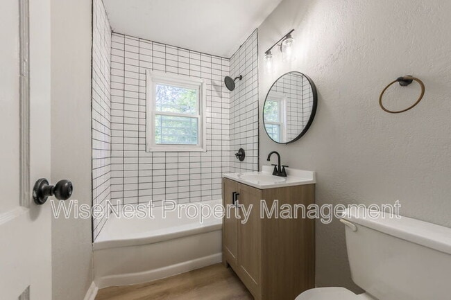 Foto del edificio - 5760 College Ave